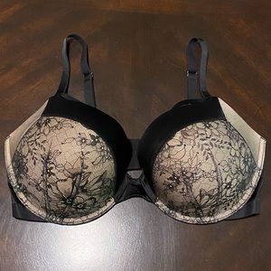 Victoria Secret Very Sexy Lace Push Up Bra